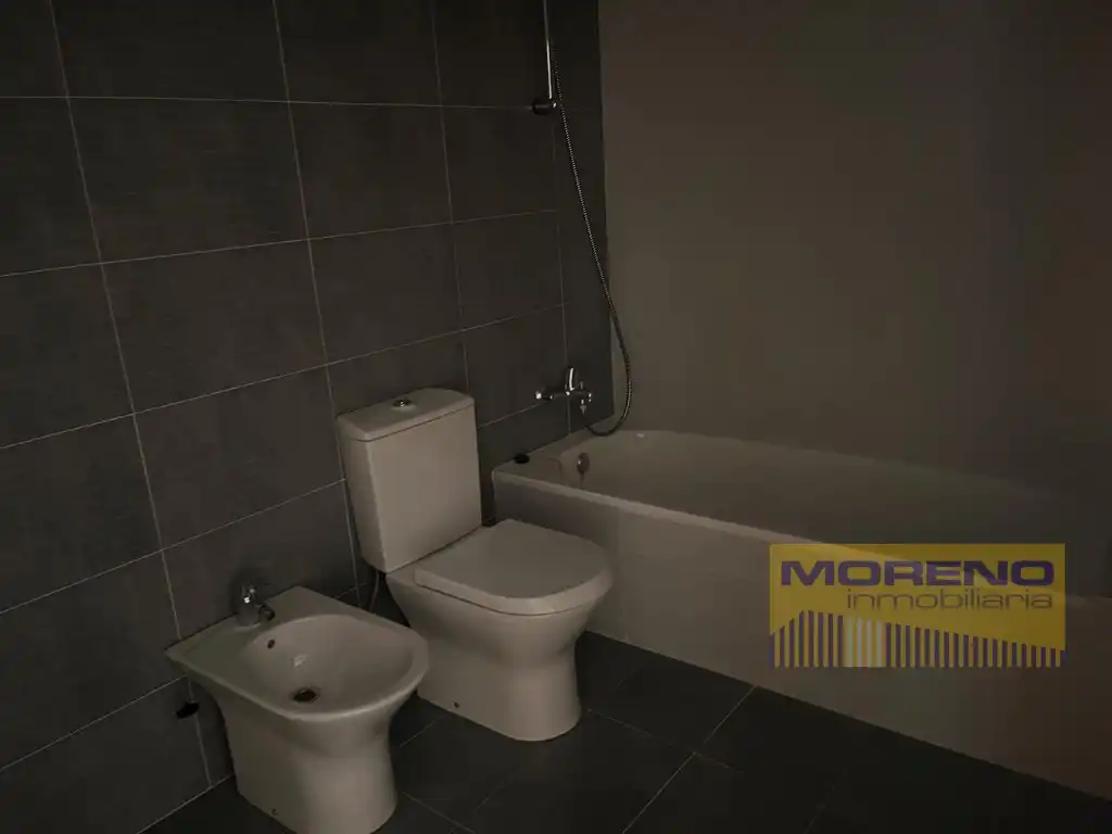 Bathroom of Flat for sale in Sarria