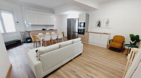 Foto 4 de Habitació a Calle de la Infanta Mercedes, Cuatro Caminos - Azca, Madrid Capital