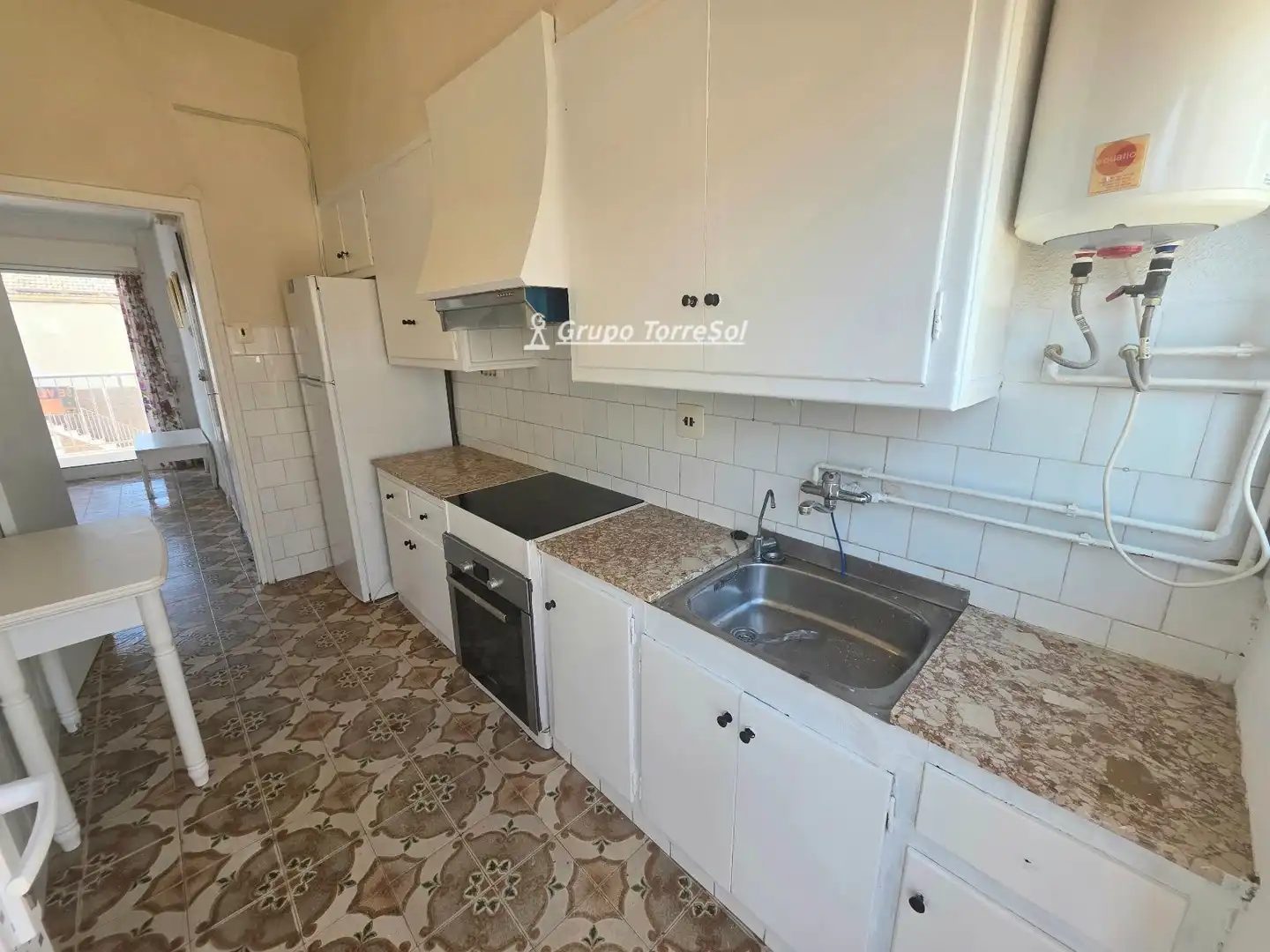 Cuina de Pis en venda en Santa Pola amb Aire condicionat, Calefacció i Terrassa