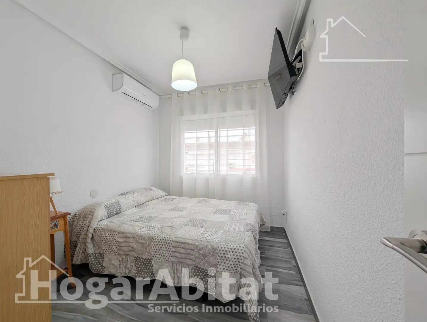 Habitación de Casa o chalet en venta en Santa Pola con Aire acondicionado, Terraza y Amueblado