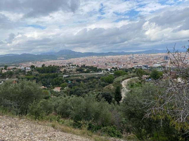 Terreno residencial en Venta en Carrer de la Llebre en Les Martines
