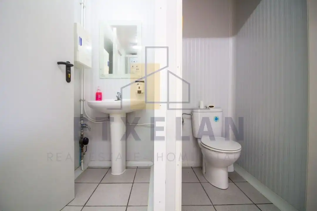 Baño de Local de alquiler en Berriz