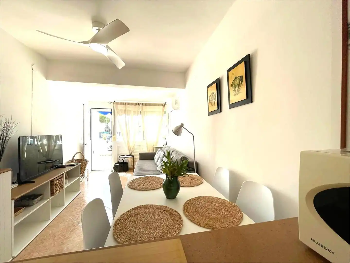 Comedor de Apartamento de alquiler en El Rompido con Aire acondicionado y Amueblado