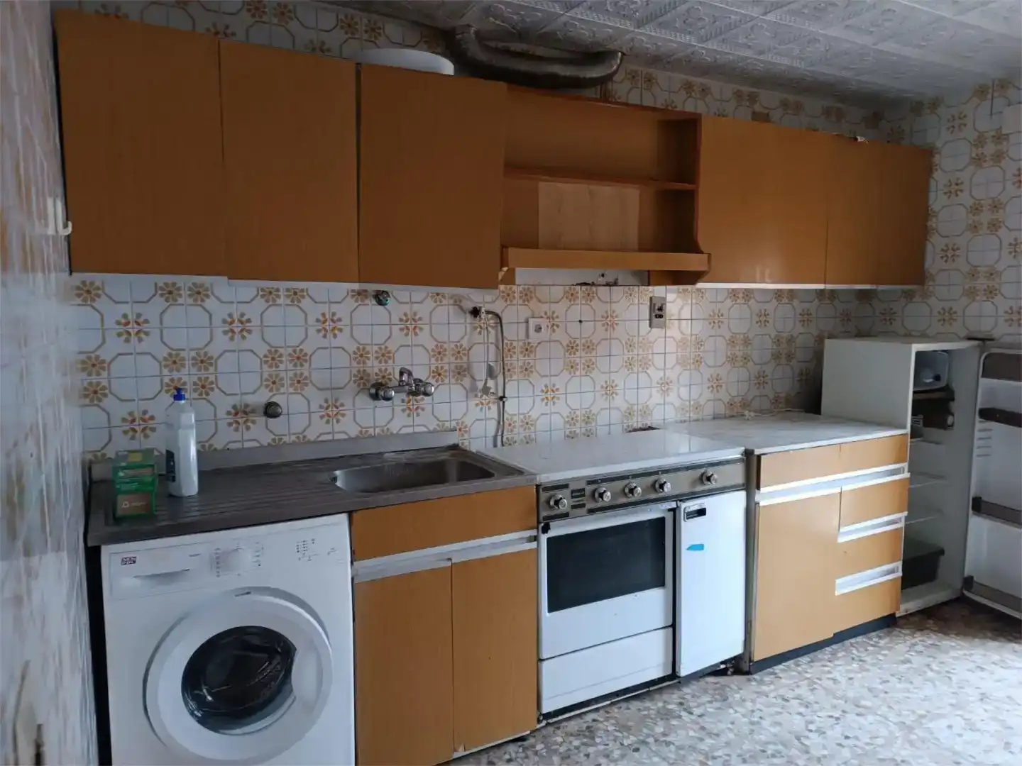 Cuina de Pis en venda en Lécera amb Jardí privat, Traster i Piscina
