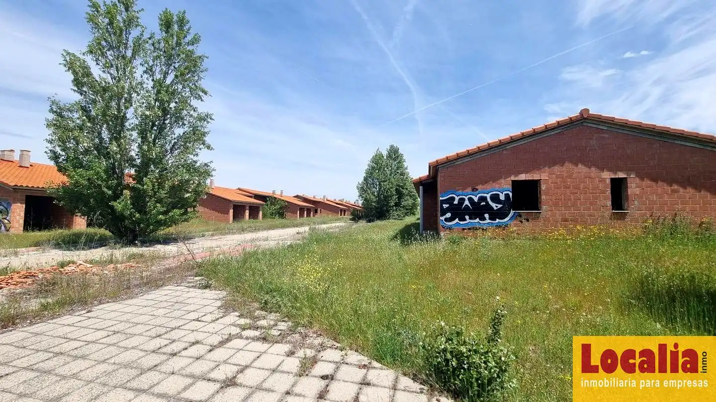 Grundstücke und Bauplätze zum Verkauf in BU-904