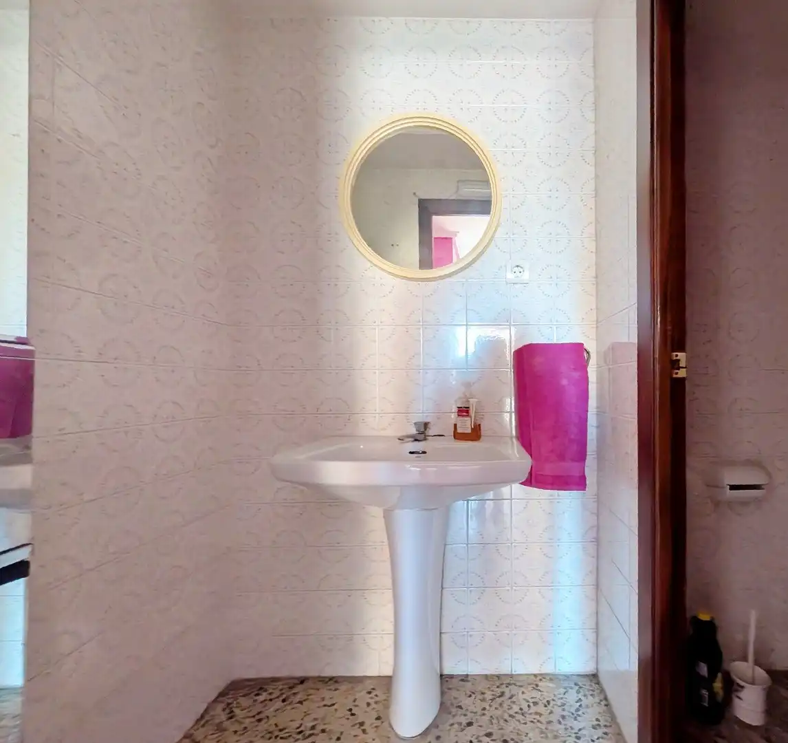 Badezimmer von Geschaftsraum zur Miete in Zaragoza mit Klimaanlage