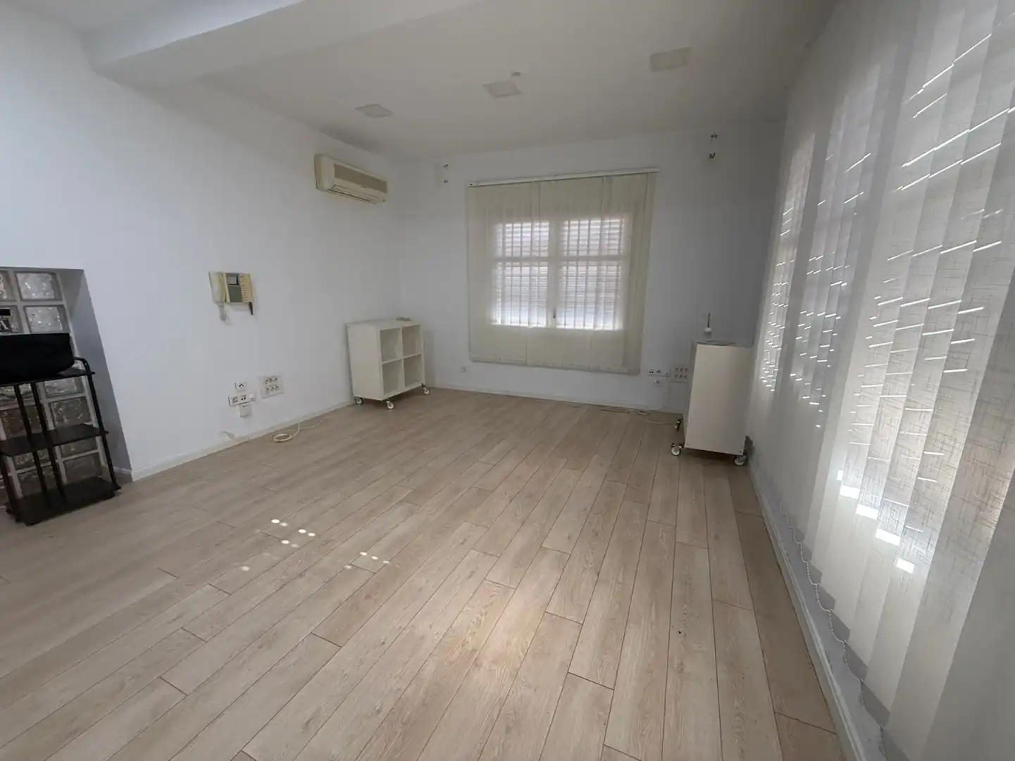 Büro zum Verkauf in Casco Antiguo, imagen 4