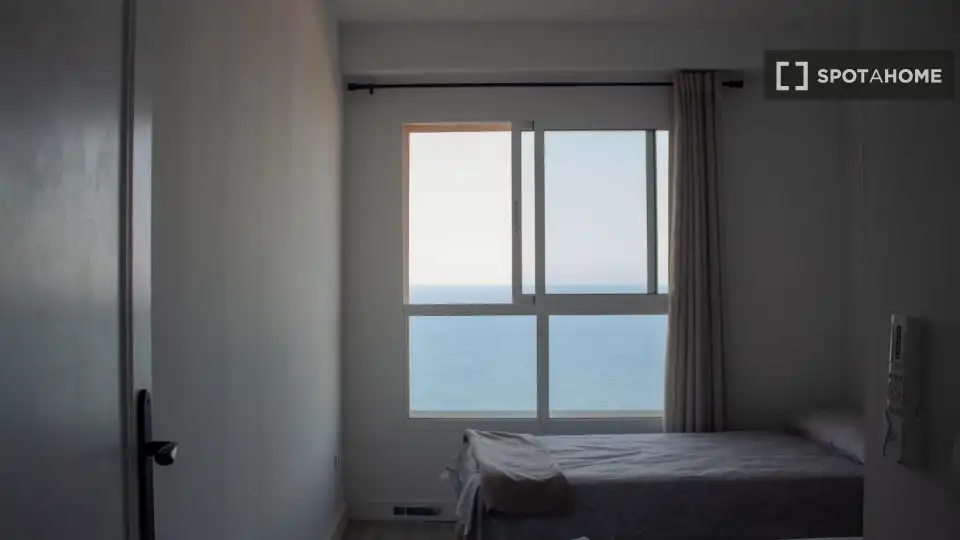 Bedroom of Apartments for share in Cullera  with Air Conditioner, Terrace and Furnished