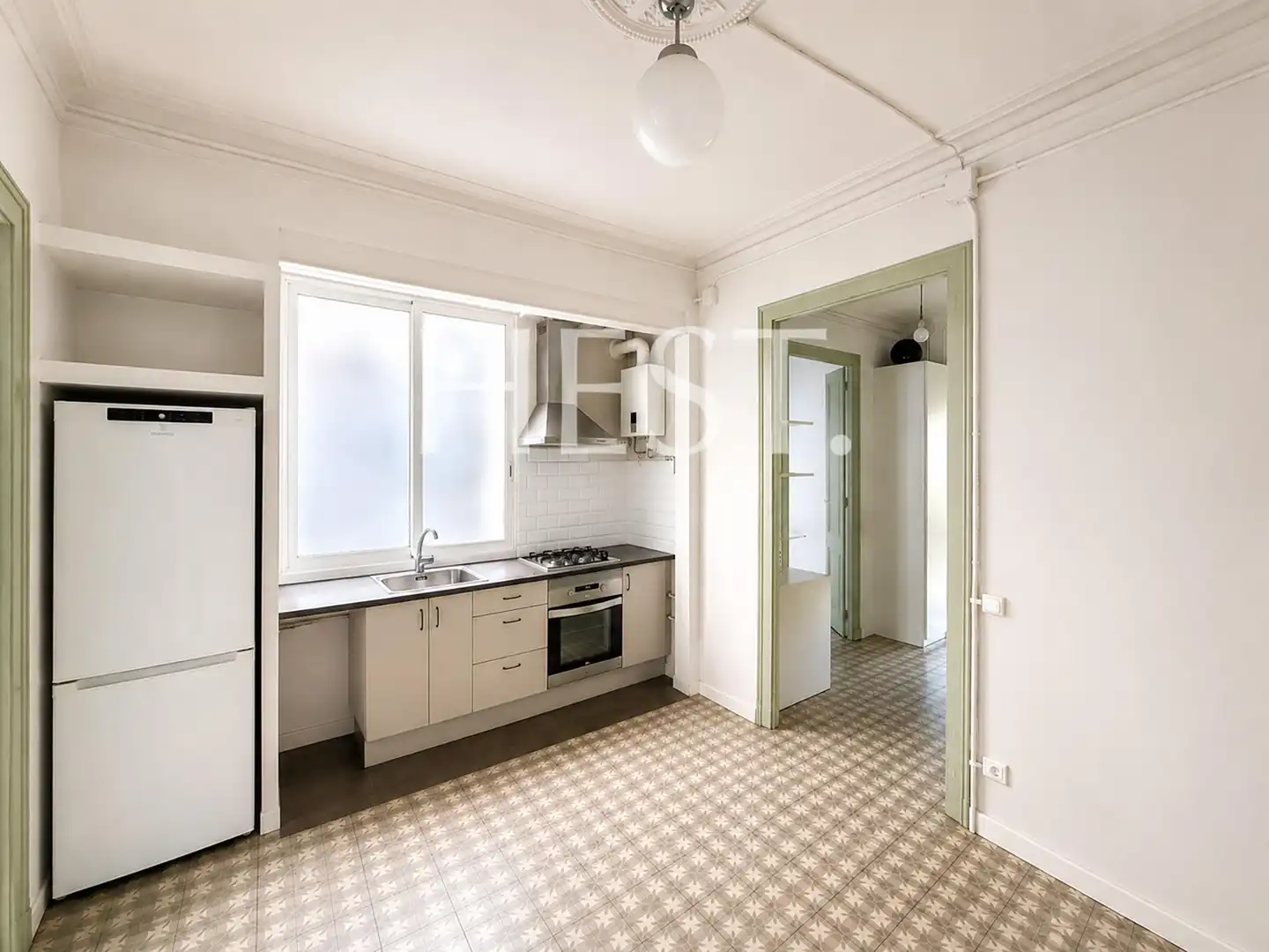 Cocina de Piso en venta en Barcelona con Balcón