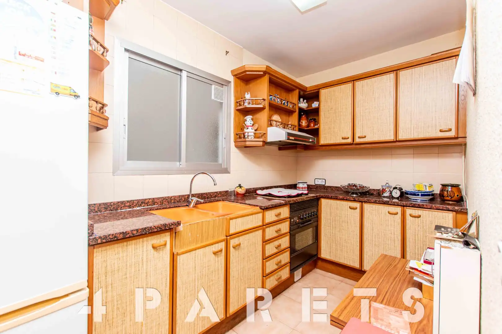 Cocina de Piso en venta en Premià de Mar con Calefacción, Horno y Balcón