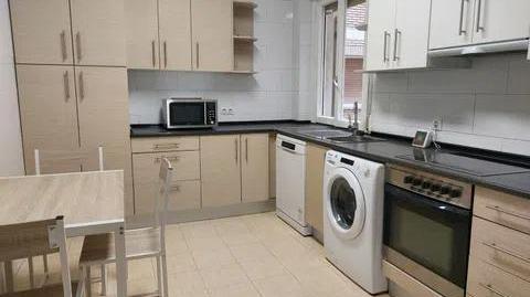 Photo 5 of Flat to rent in Alto de la Jabonería, Madrid