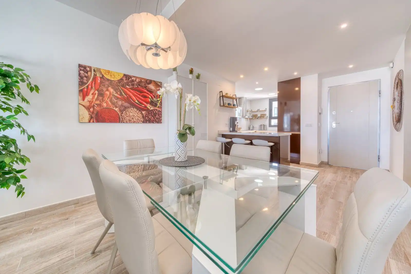 Comedor de Ático de alquiler en Estepona con Aire acondicionado, Terraza y Amueblado