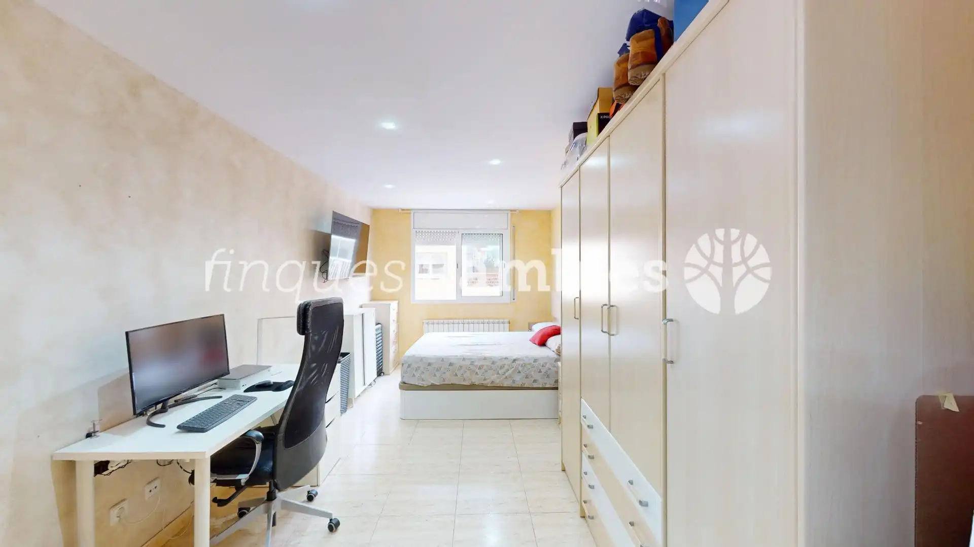Habitación de Piso en venta en Vilanova del Camí con Calefacción, Terraza y Balcón