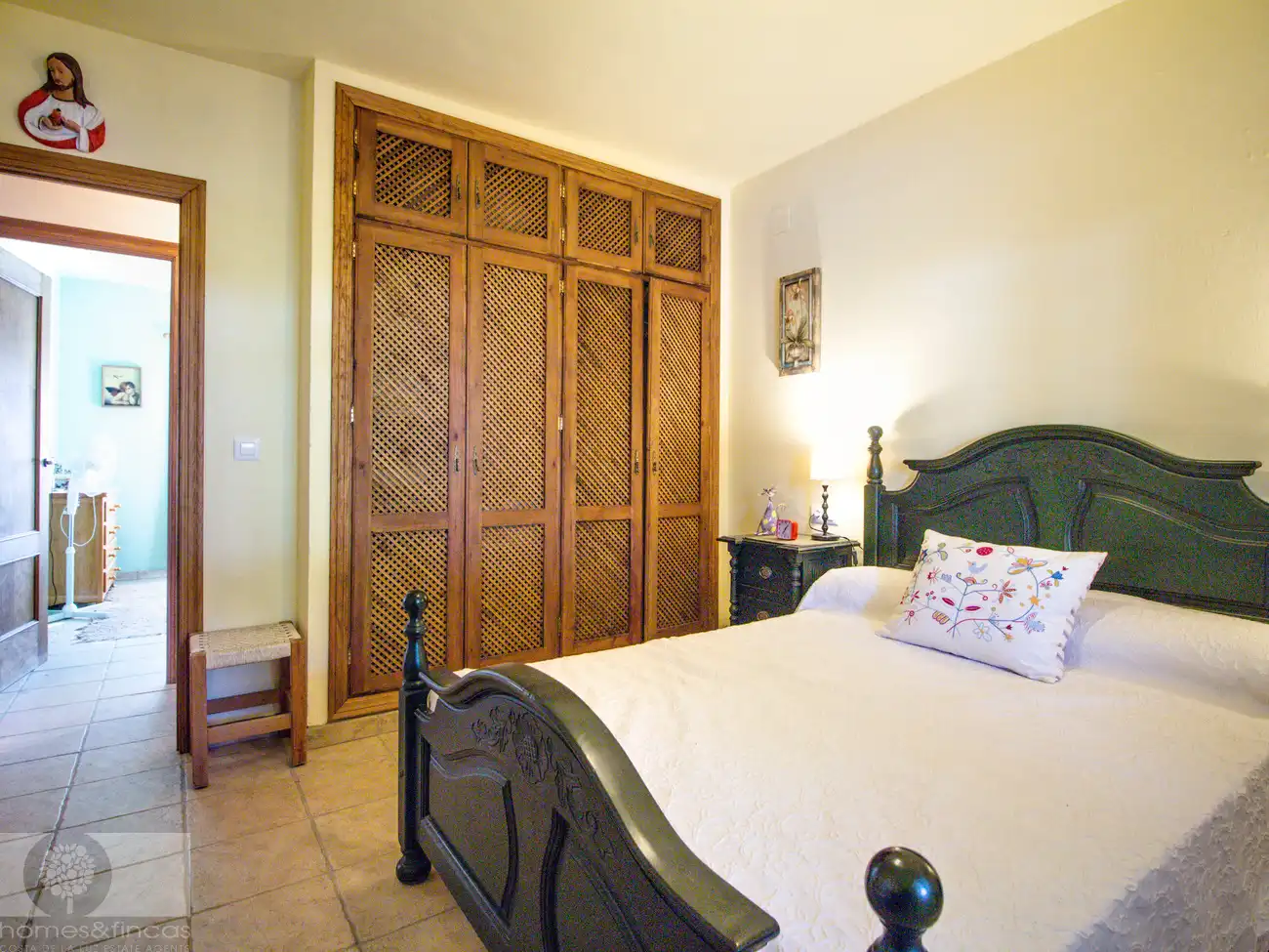 Habitación de Finca rústica en venta en Cartaya con Jardín privado, Piscina y Amueblado