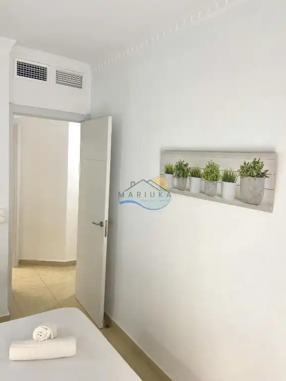 Baixos amb piscina de lloguer a Urbanizacion Playa Linda, imagen 18