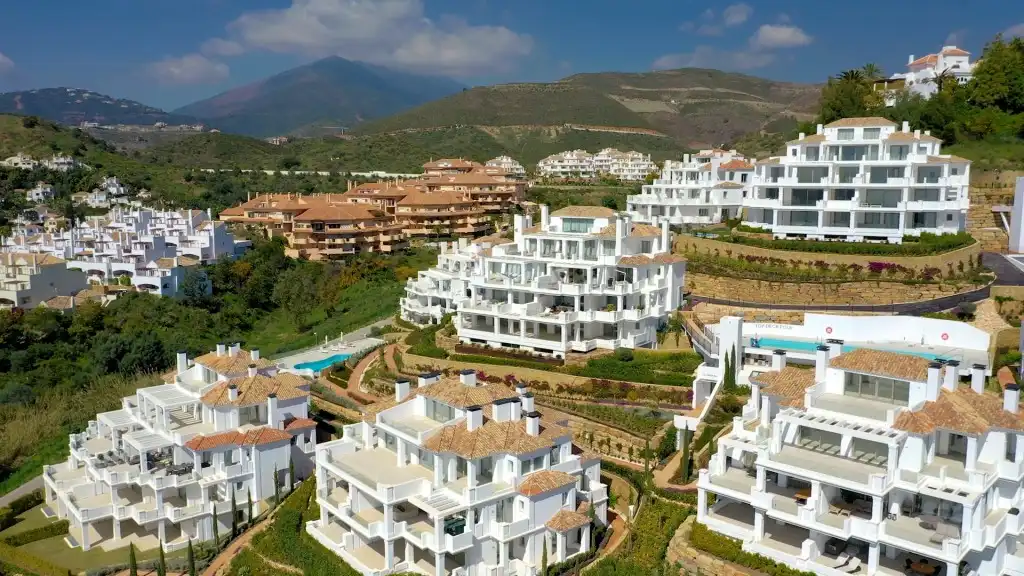 Apartment mit Pool zum Verkauf in Nueva Andalucía, imagen 2
