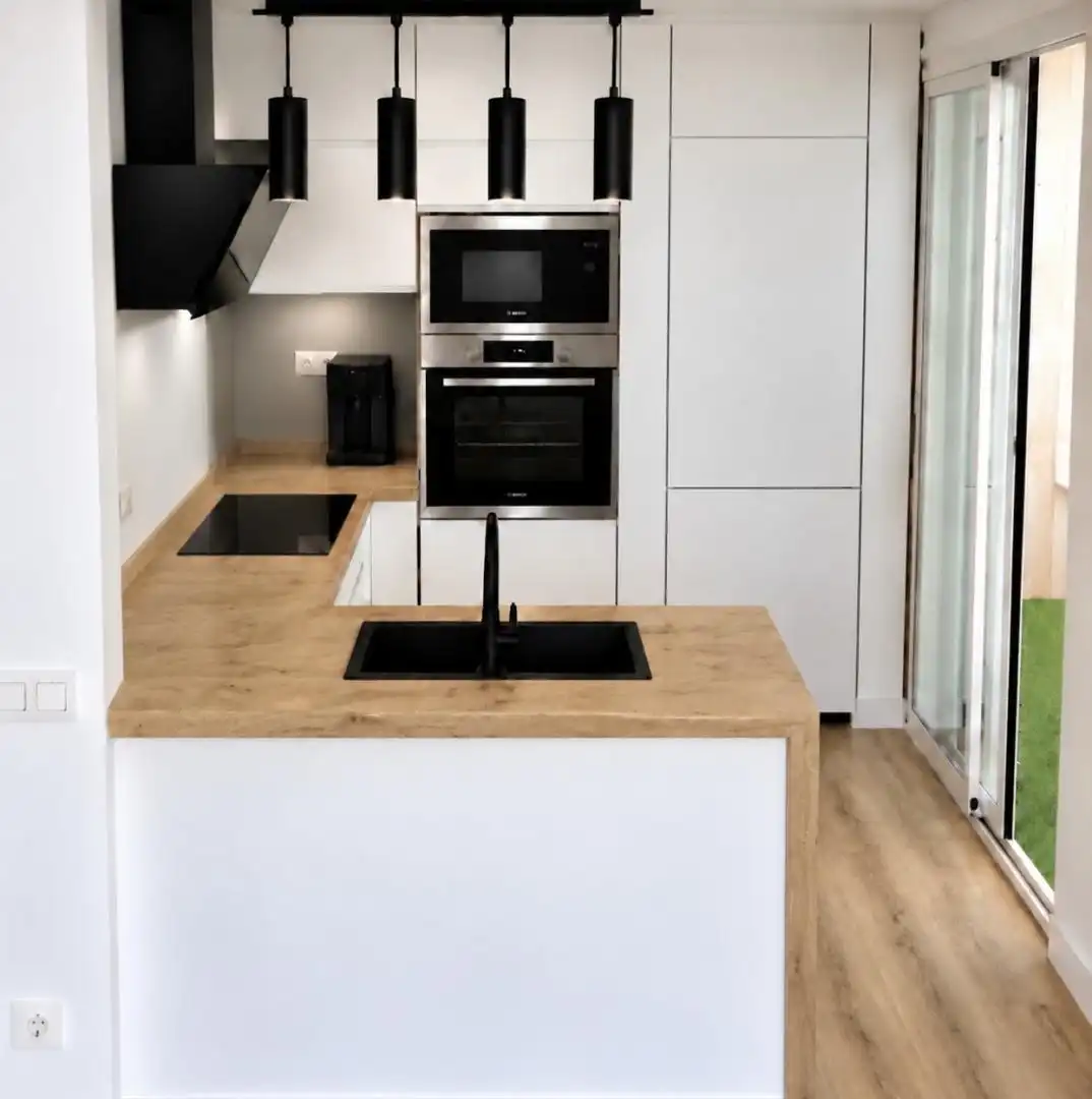 Flat with lift for sale in Eixample Sud – Migdia, imagen 3