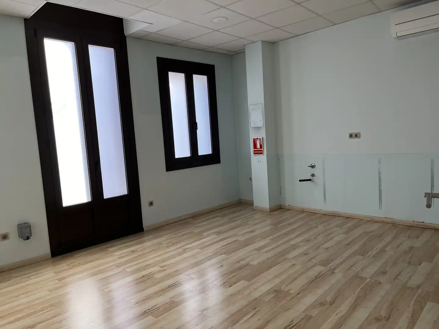 Local comercial de lloguer a Carrer de Santa Anna, imagen 9