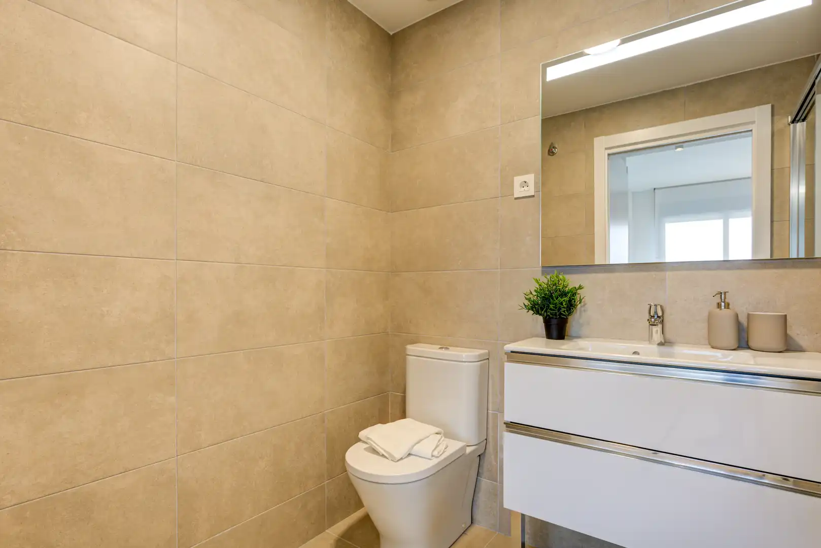 Wohnung mit Pool zur Miete in Avinguda de la Mare de Déu de Montserrat 18, imagen 10