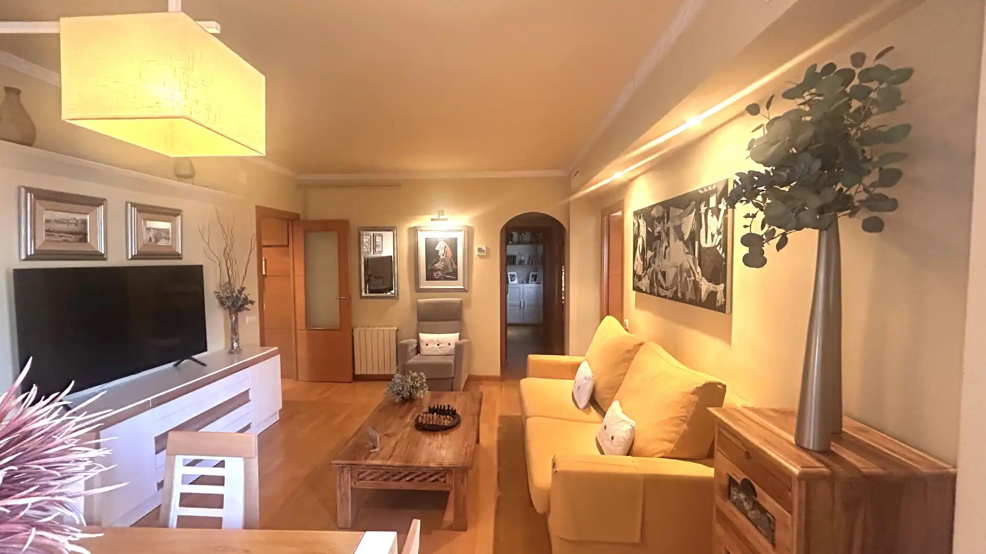 Sala de estar de Piso en venta en Sant Boi de Llobregat con Aire acondicionado, Calefacción y Balcón