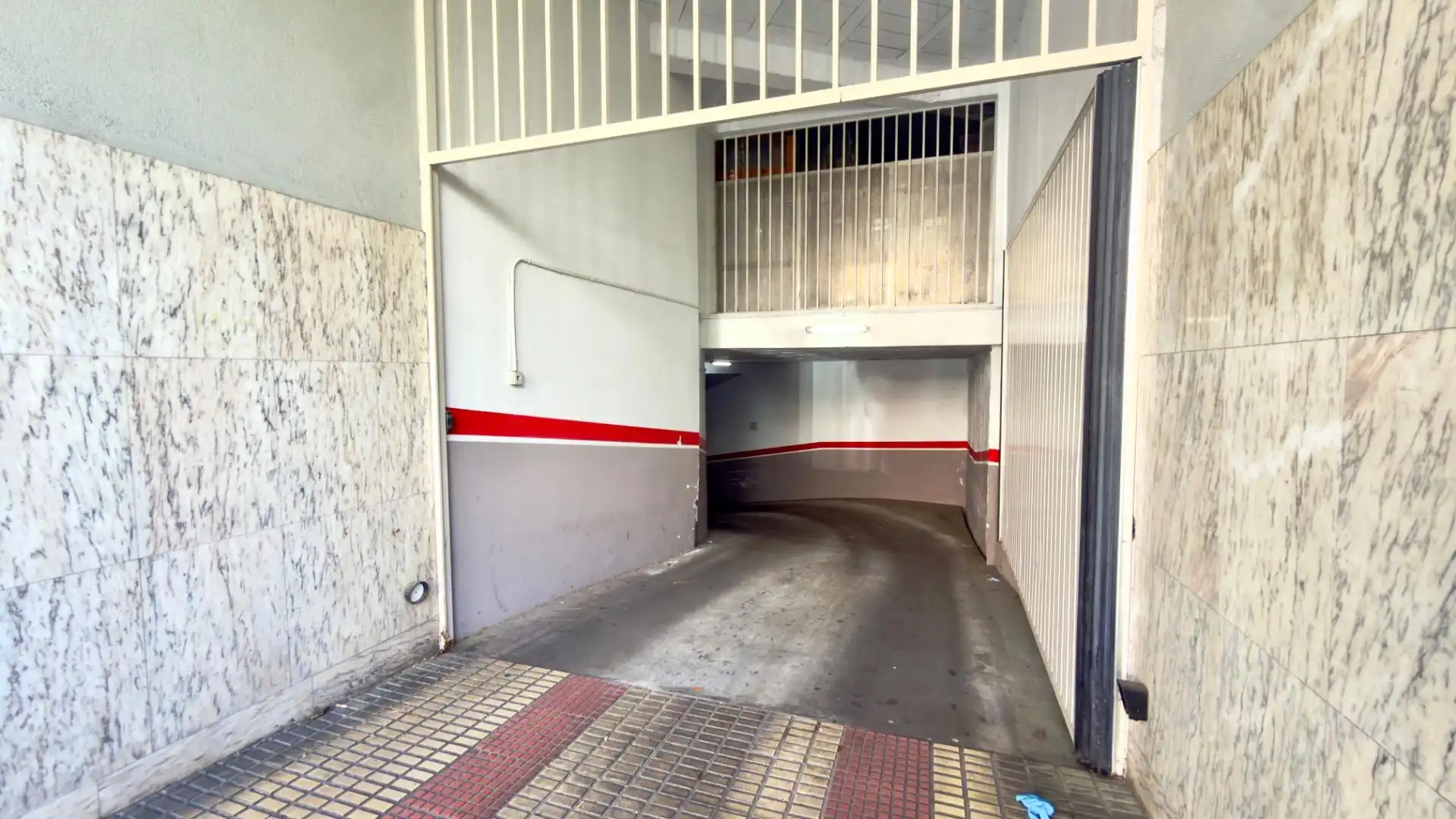 Aparcament de Garatge en venda en Ourense Capital 