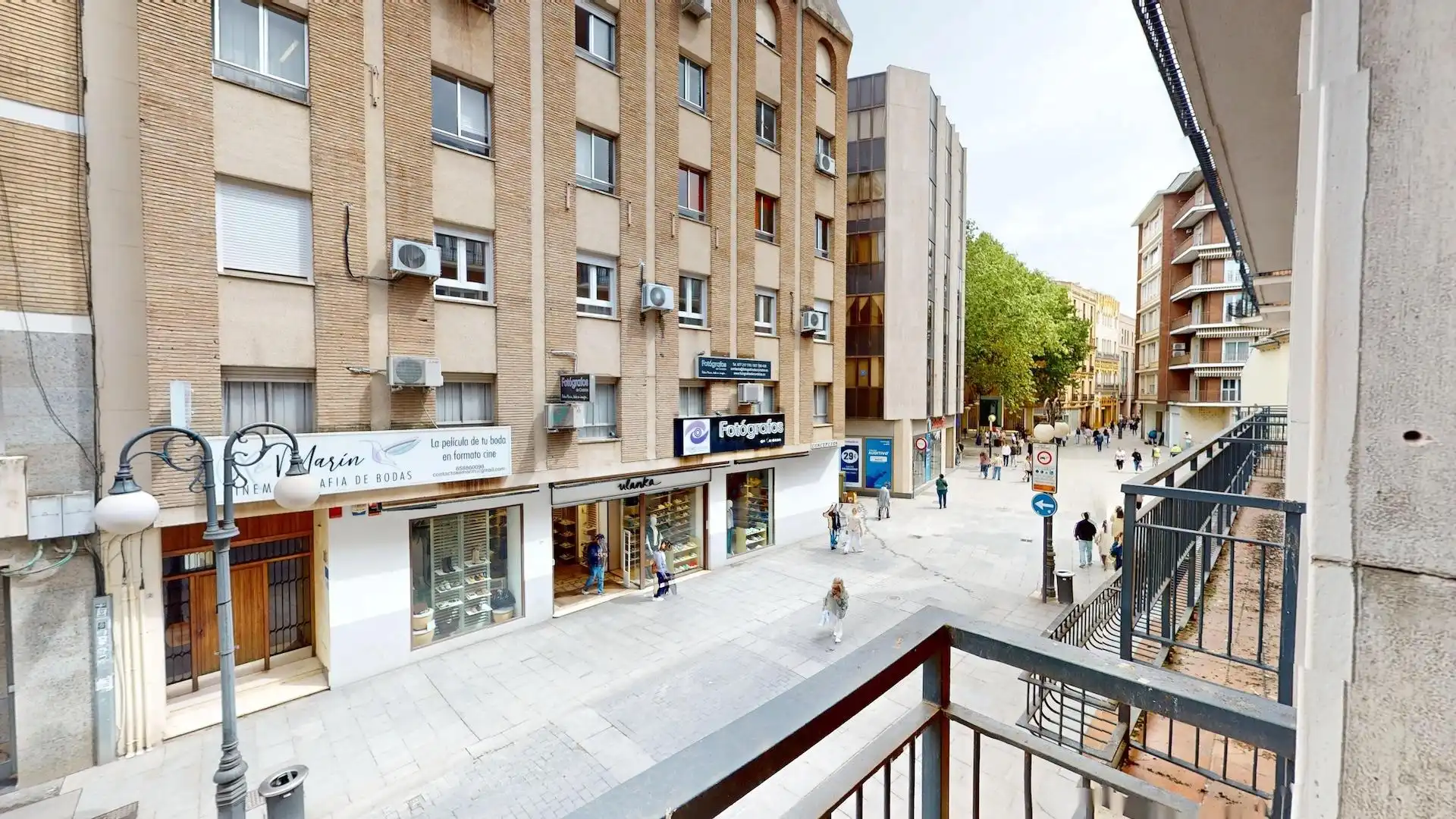 Vista exterior de Piso en venta en Córdoba con Aire acondicionado, Calefacción y Terraza