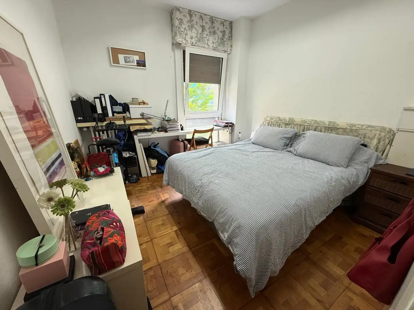 Habitación de Piso en venta en Donostia - San Sebastián  con Calefacción y Balcón