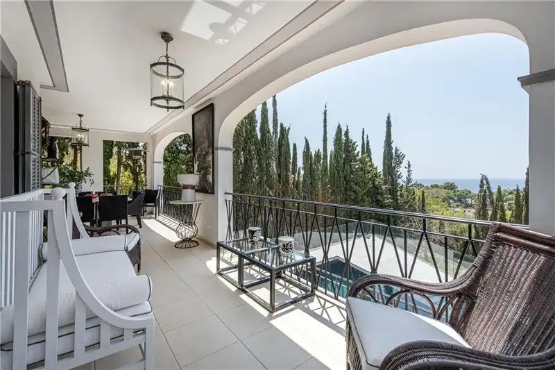 Terrace of Houses for sale in Calvià  with Air Conditioner, Heating and Private garden