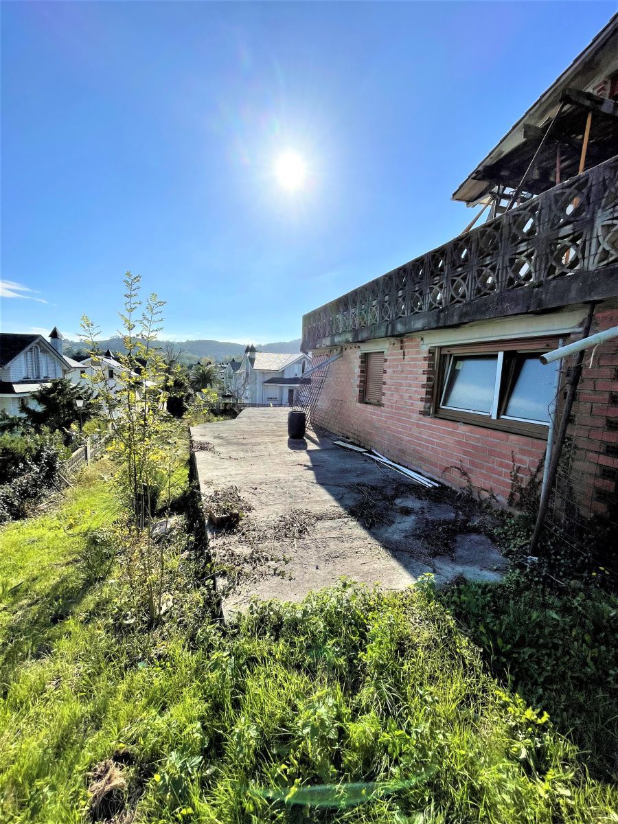 Exterior view of House or chalet for sale in Noja