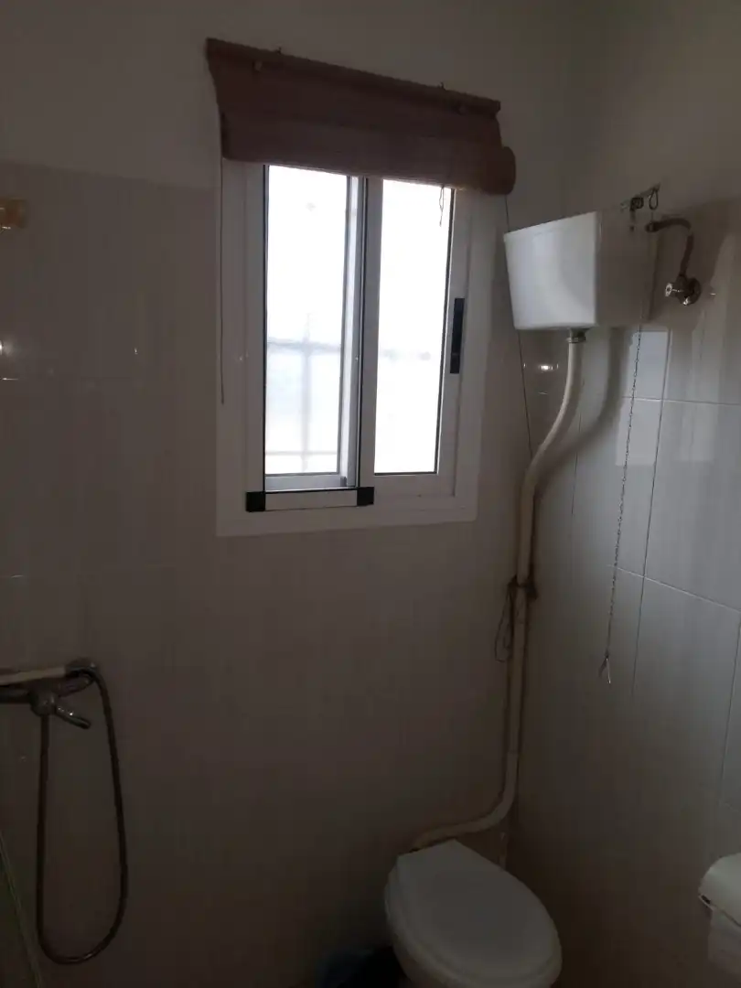 Bany de Casa o xalet en venda en Tibi amb Jardí privat, Terrassa i Moblat