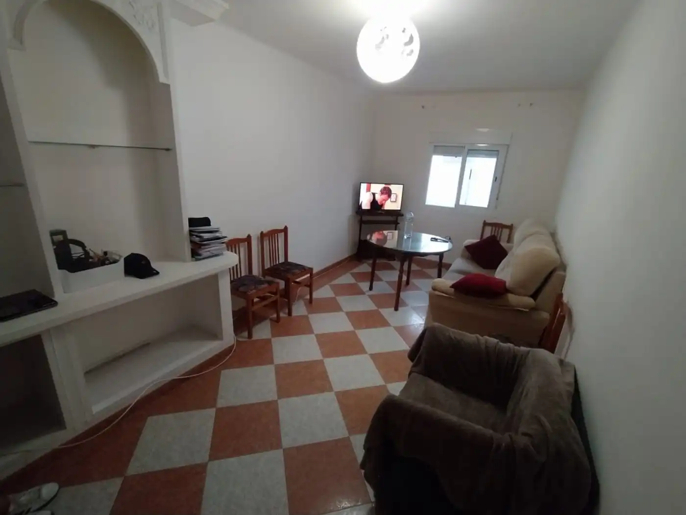 Sala d'estar de Pis de lloguer en Cáceres amb Calefacció i Moblat