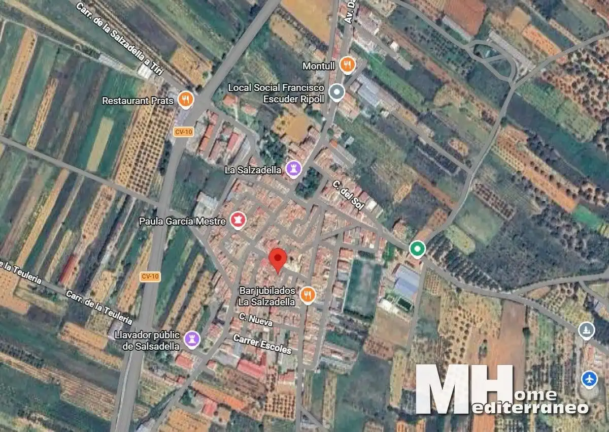 Vista exterior de Casa adosada en venda en La Salzadella amb Calefacció i Traster