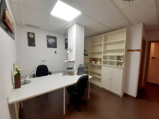 Local comercial en Alquiler en Marxalenes