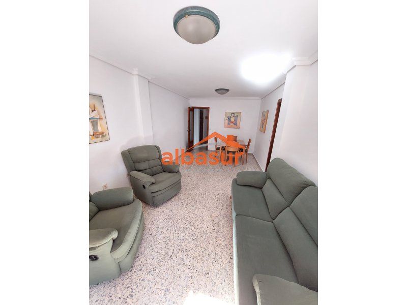 Sala d'estar de Pis en venda en  Córdoba Capital amb Aire condicionat i Terrassa