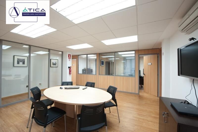 Office for sale in Santander  with Air Conditioner