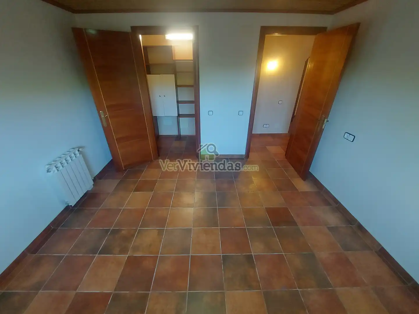 Houses for sale in Olèrdola  with Air Conditioner, Heating and Private garden