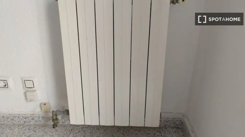 Appartamento con terrazza in affitto a Algirós, imagen 3