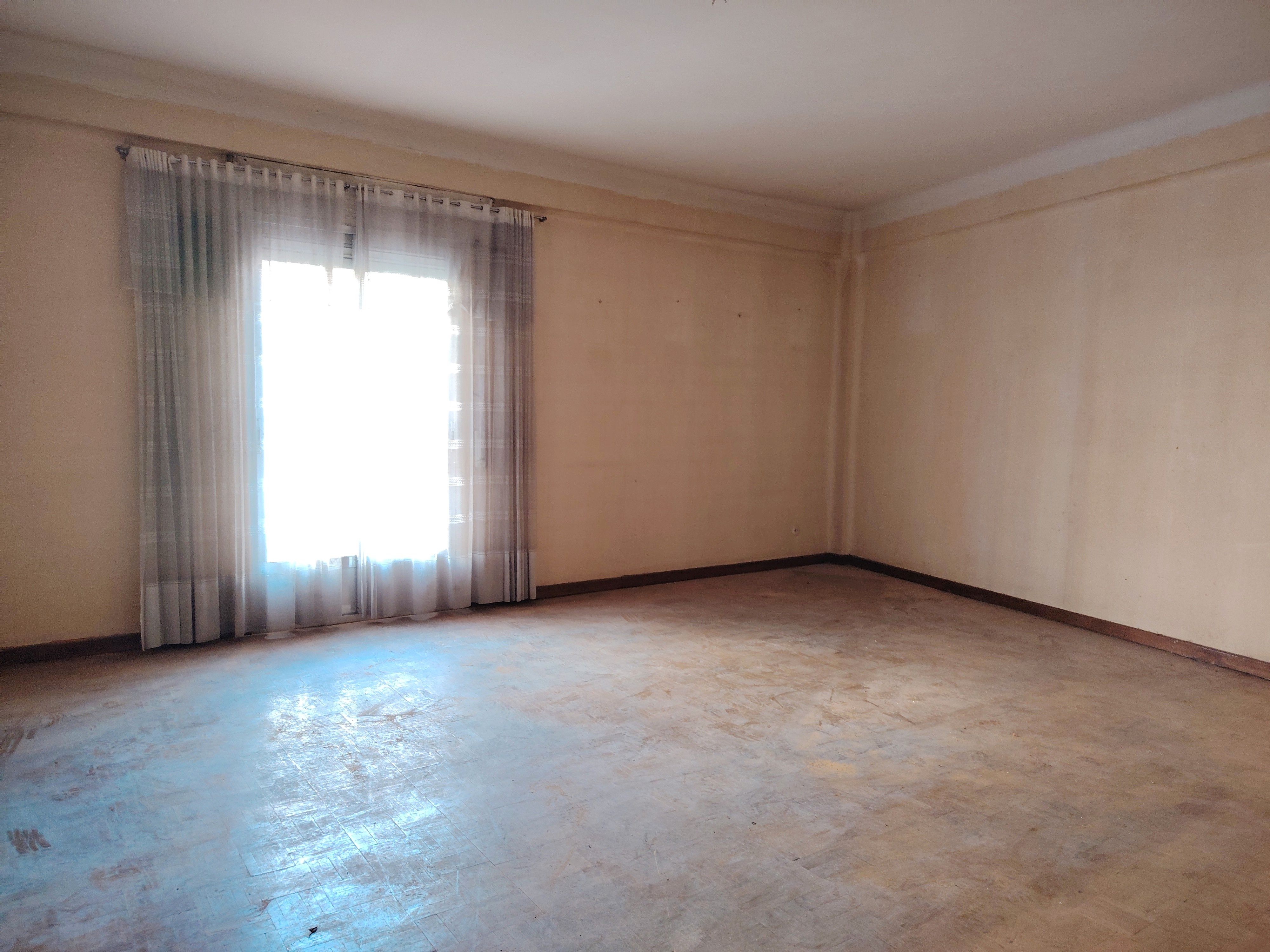 Pis en venda a Avenida de Nuestra Señora de Valvanera, Vista Alegre, Carabanchel