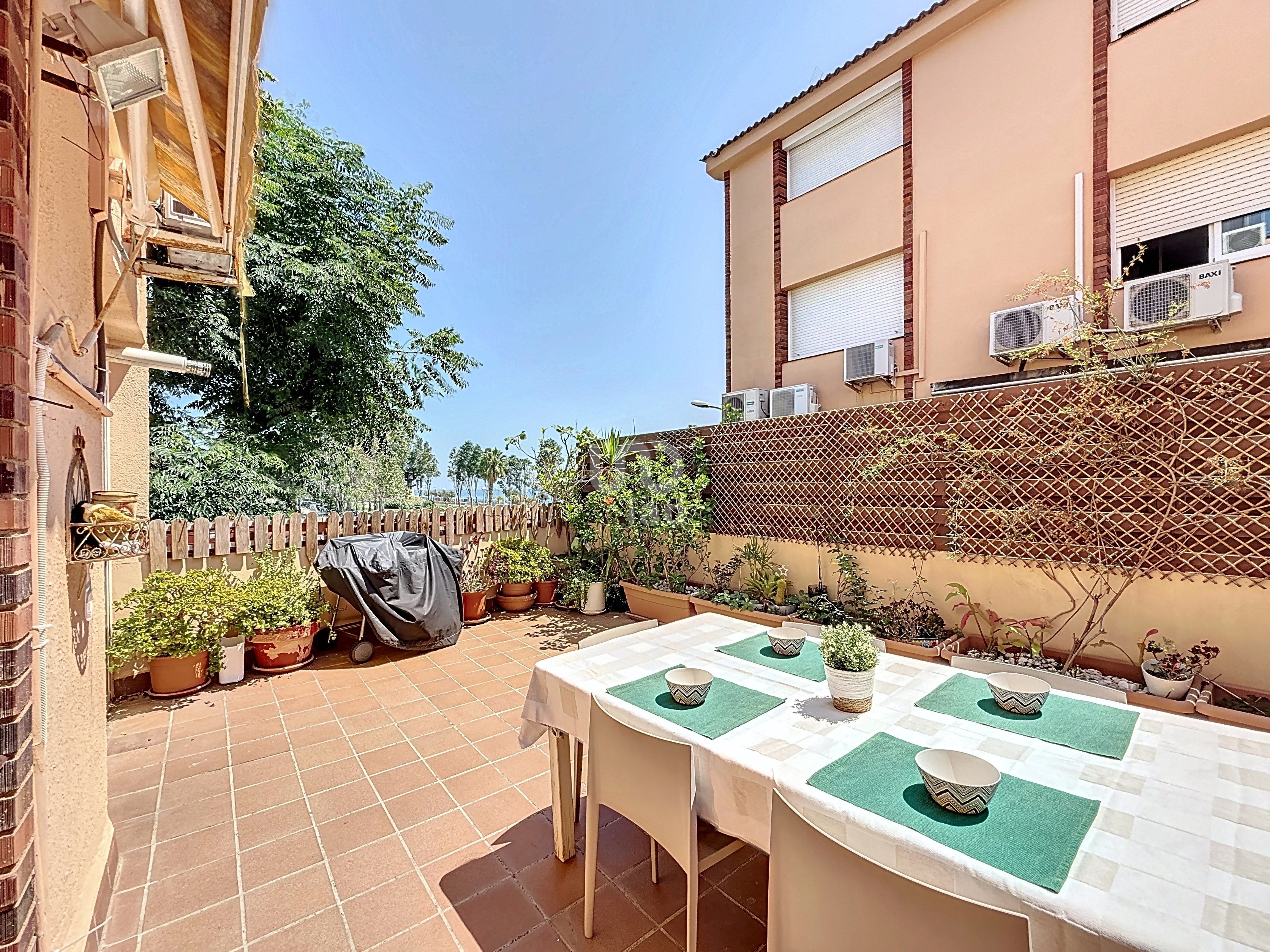 Terrace of House or chalet for sale in El Masnou  with Air Conditioner and Heating