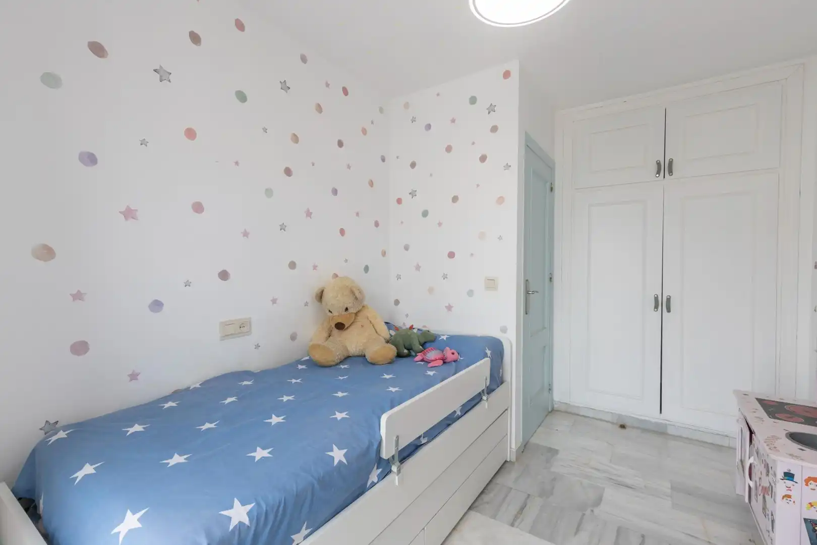 Habitación de Casa o chalet en venta en Altos de la Zubia