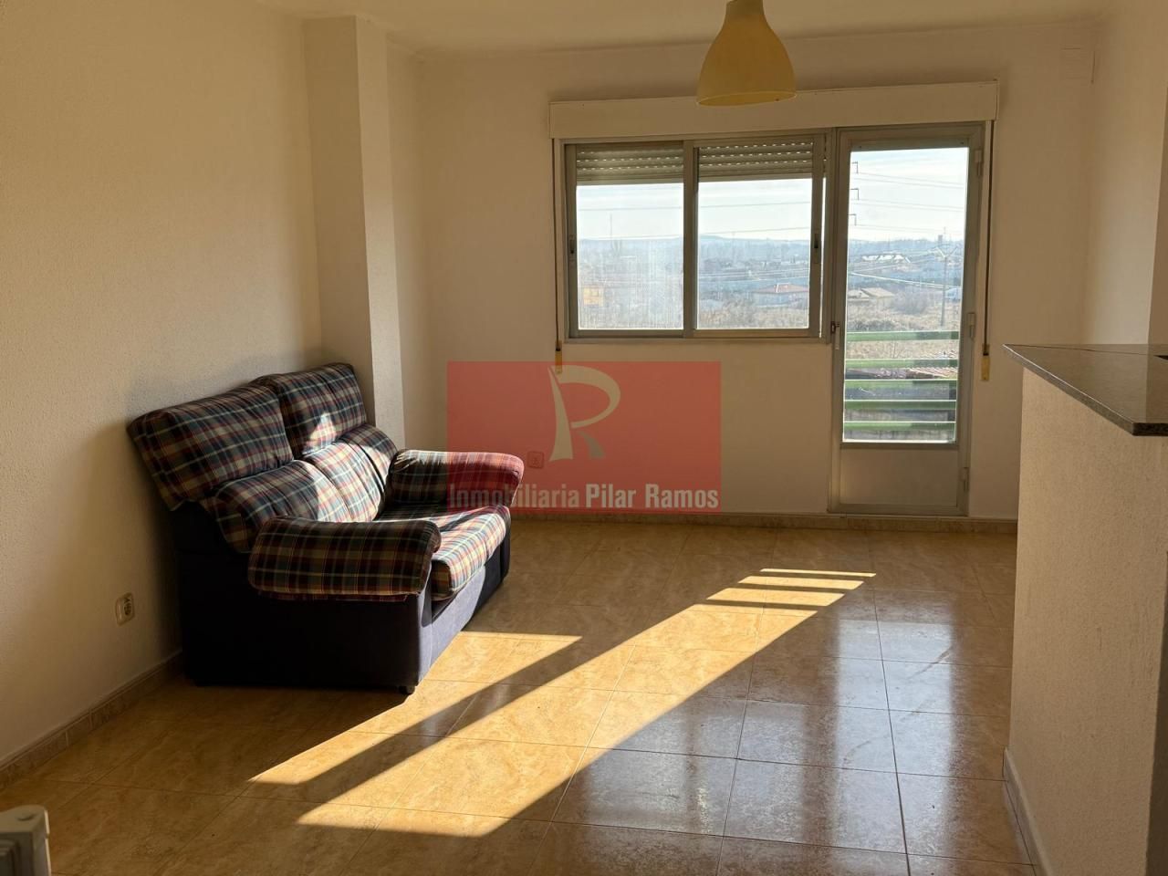 Sala d'estar de Apartament en venda en Santovenia de la Valdoncina amb Calefacció, Parquet i Terrassa