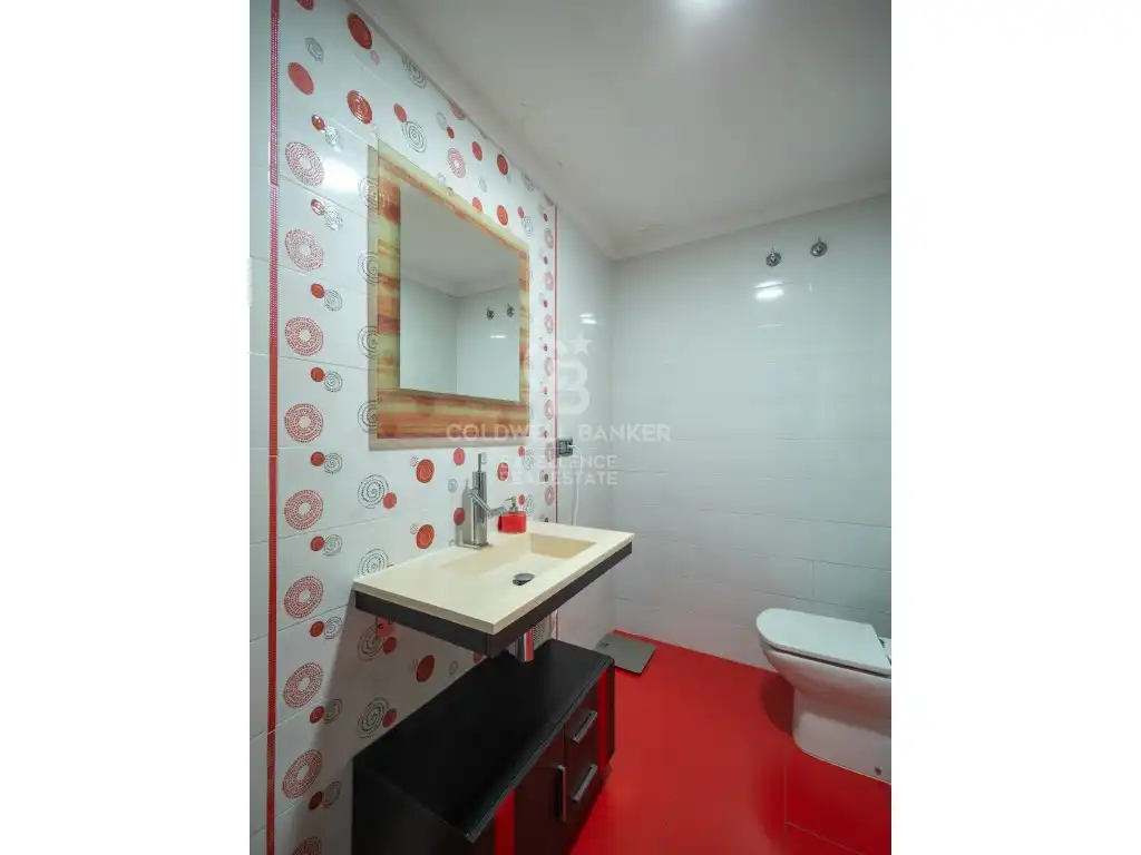 Bathroom of Houses for sale in Oliva  with Air Conditioner, Terrace and Swimming Pool