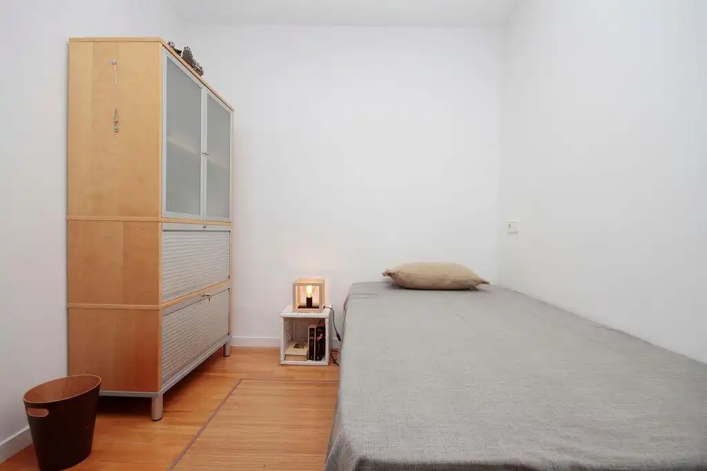 Habitación de Ático en venta en Barcelona con Aire acondicionado, Calefacción y Parquet