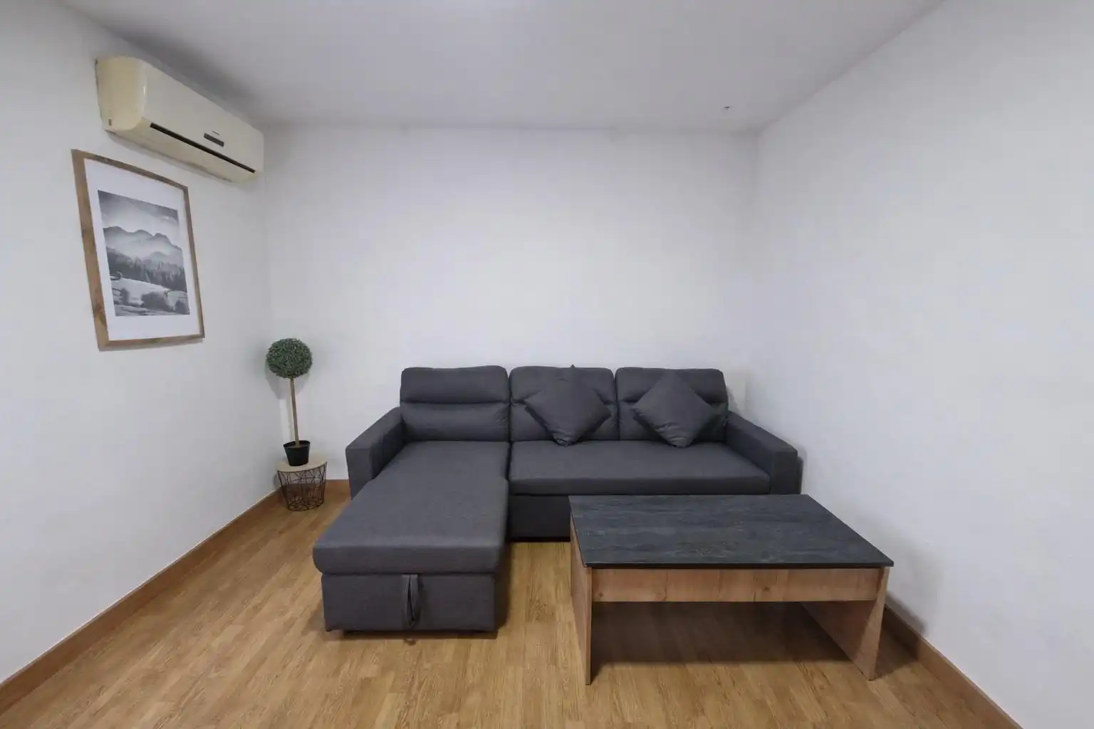 Wohnung zur Miete in Calle Calle de Santa Isabel, 4