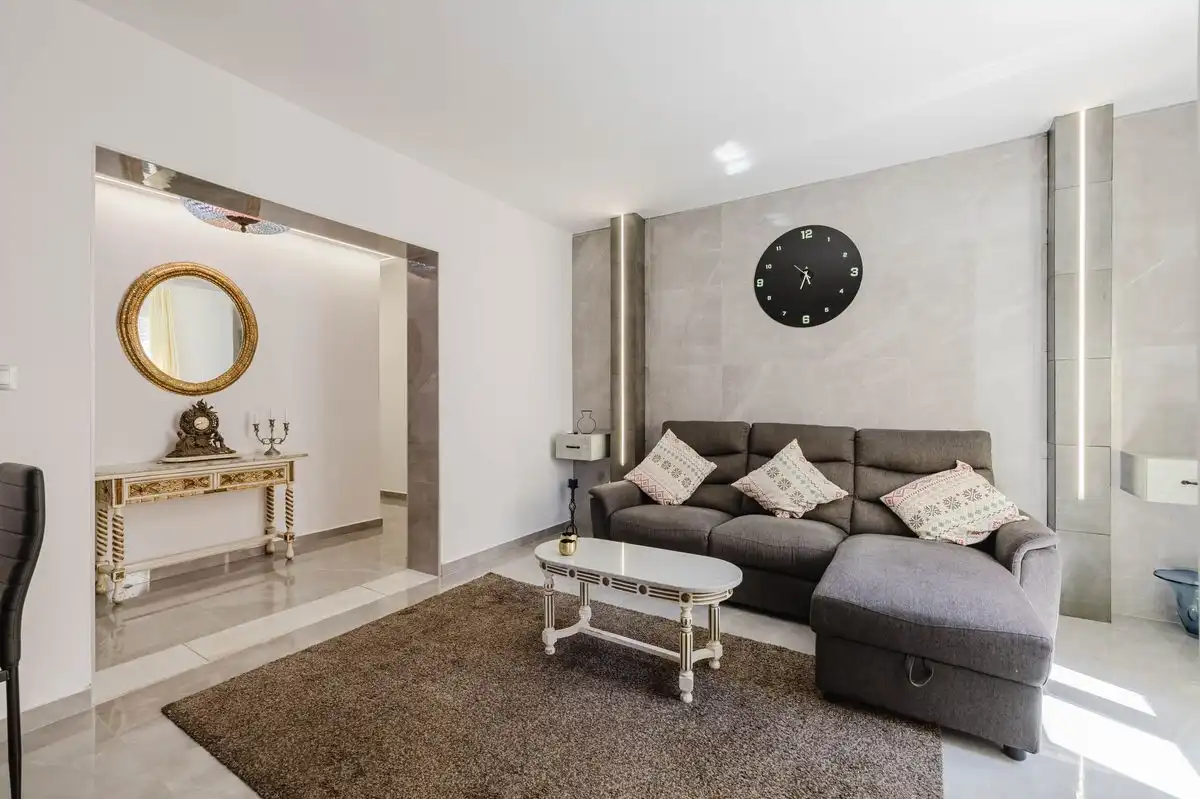 Inmuebles singulares en venta en Calle Dr. Jiménez Encina, imagen 4