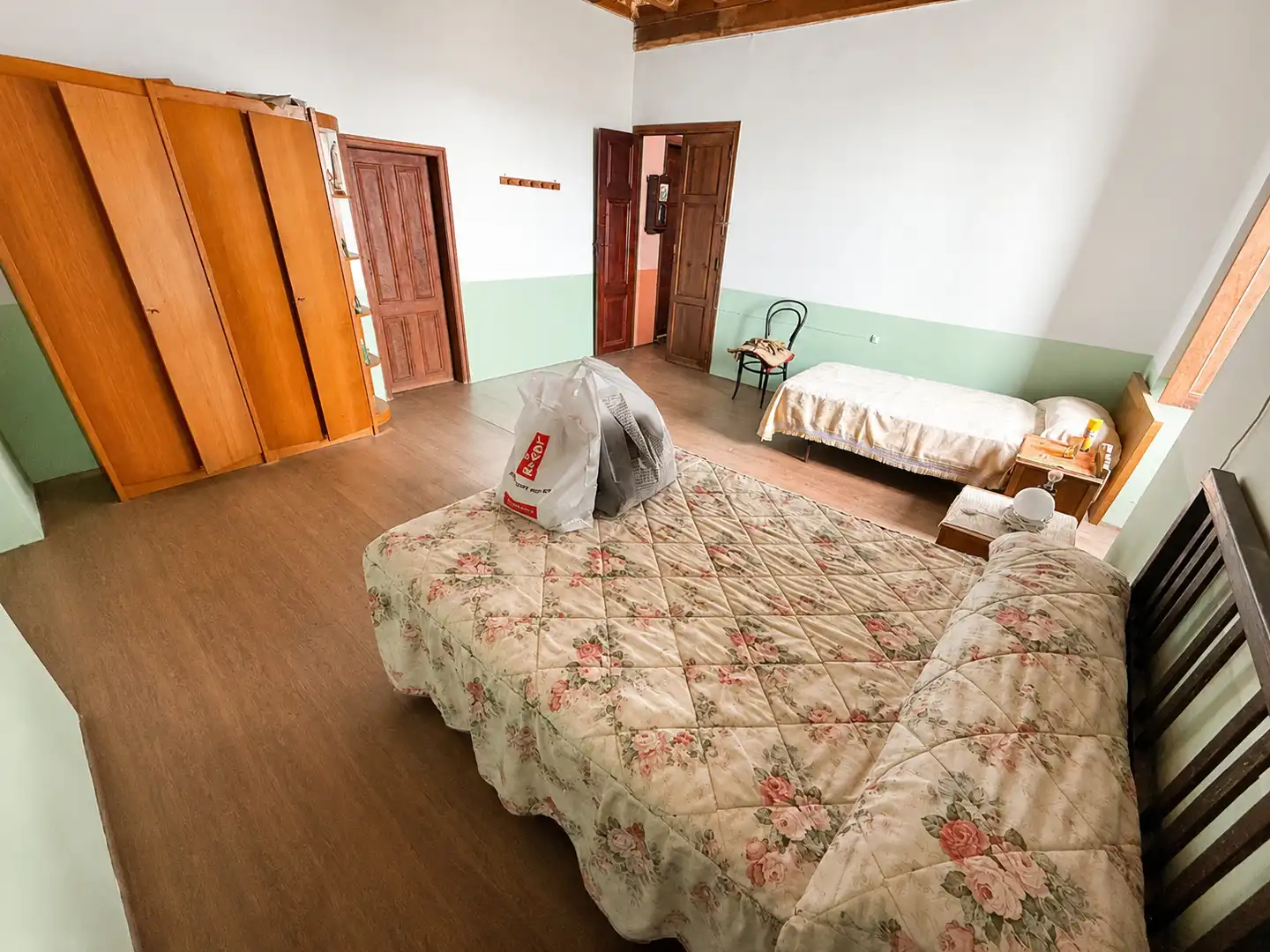 Dormitori de Casa o xalet en venda en Coaña amb Jardí privat, Traster i Moblat