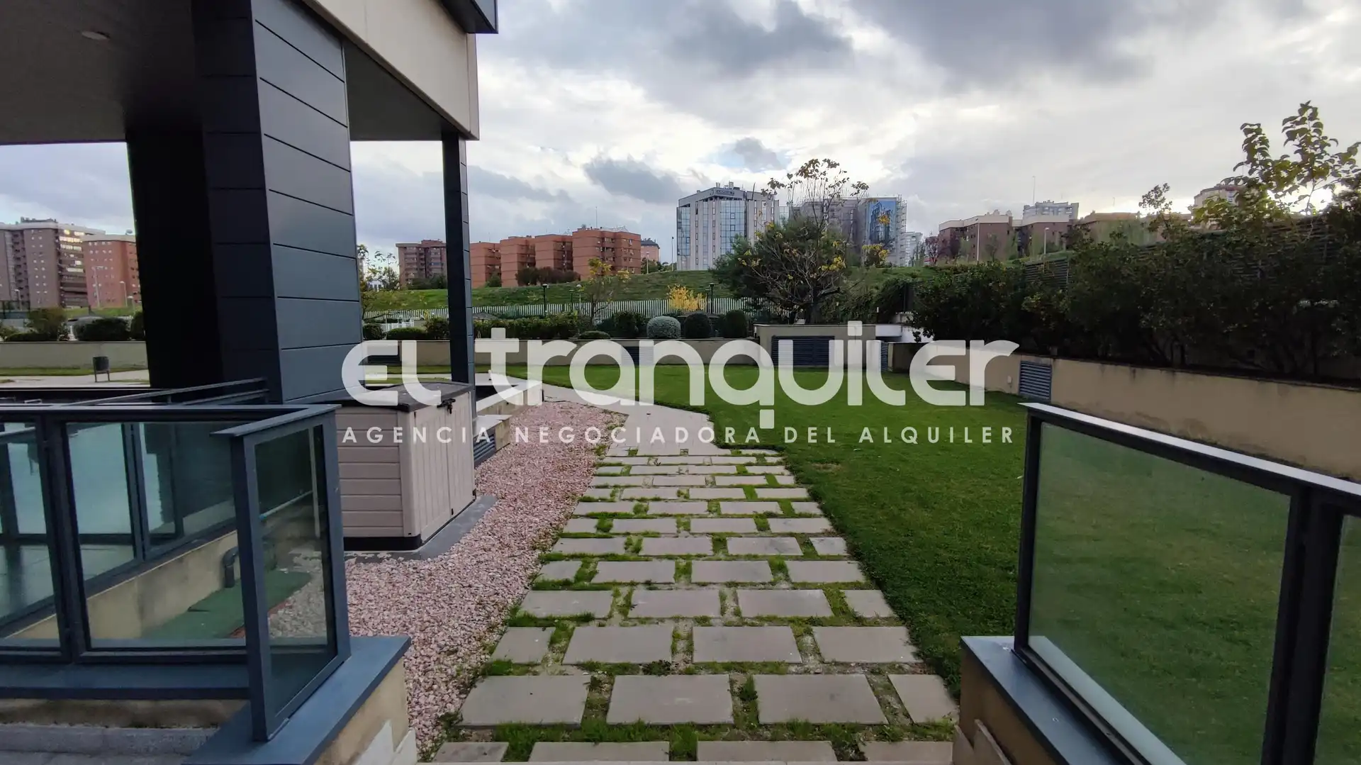Terrace of Study for rent in Madrid  with Air Conditioner, Parquet flooring and Swimming Pool