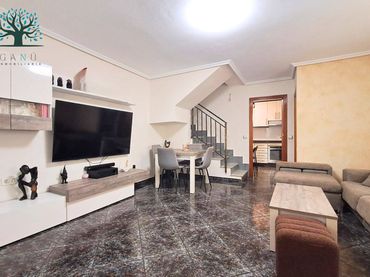 Triplex mit Balkon zum Verkauf in Puerto de Mazarrón