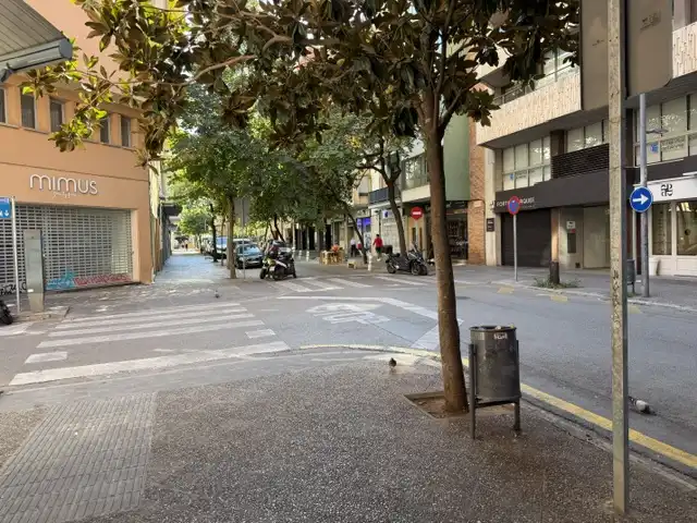 Pis amb ascensor en venda a Eixample Nord