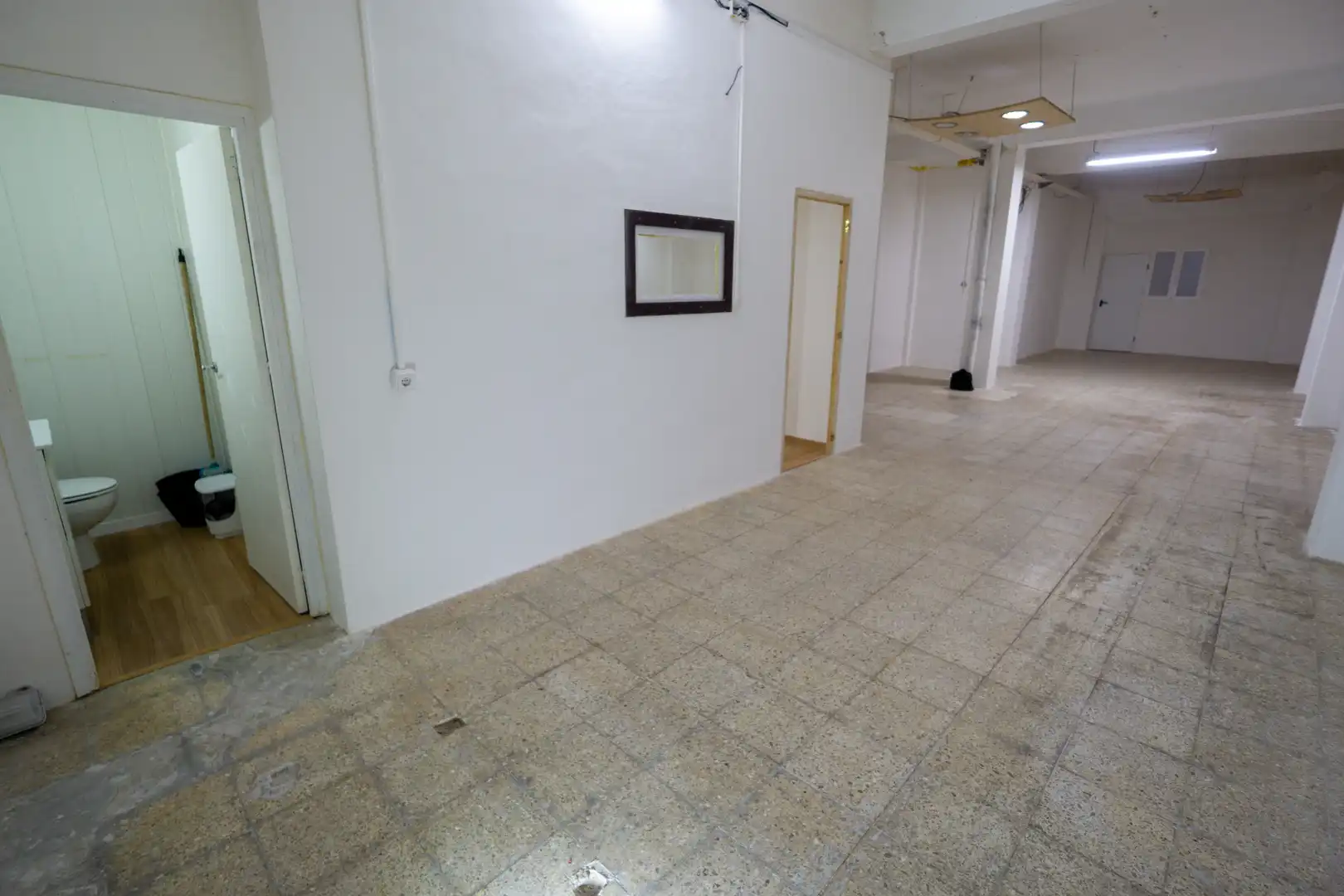 Business premises for sale in Calle Babieca 5, imagen 5